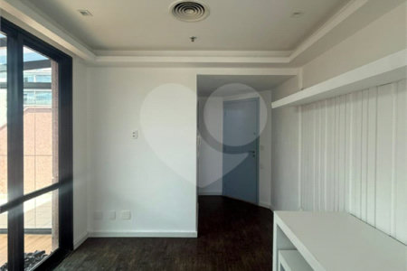 Sala à venda em Vila Nova Conceição, São Paulo, SP