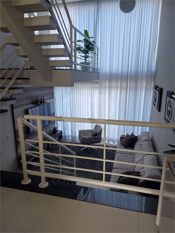 Sobrado à venda com 4 quartos, sendo 3 suítes, em Residencial Novo Horizonte I, Mogi das Cruzes, SP