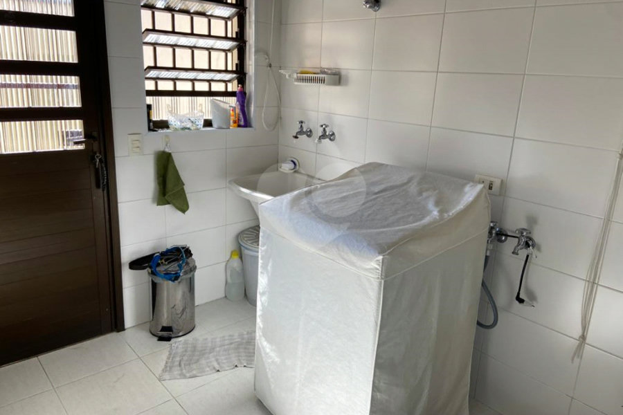 Sobrado à venda com 3 quartos, sendo 1 suíte, em Horto Florestal, São Paulo, SP