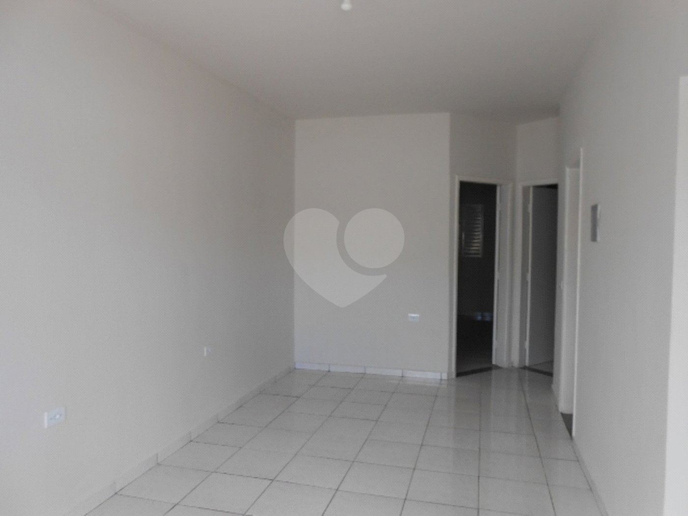 Casa à venda com 3 quartos, sendo 1 suíte, no Centro, Três Lagoas, MS