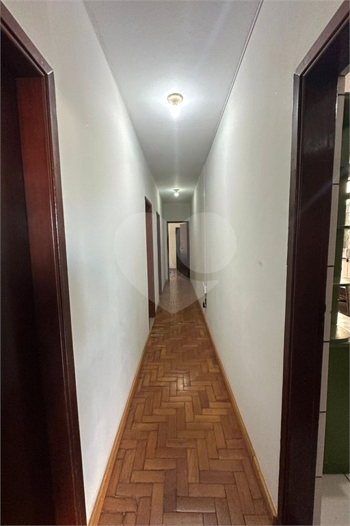 Apartamento à venda com 4 quartos, sendo 1 suíte,  no Centro, Ponta Porã, MS