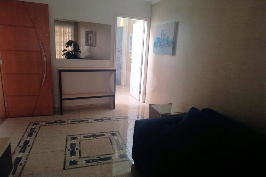 Sobrado à venda com 3 quartos, sendo 1 suíte,  em Vila Palmeiras, São Paulo, SP