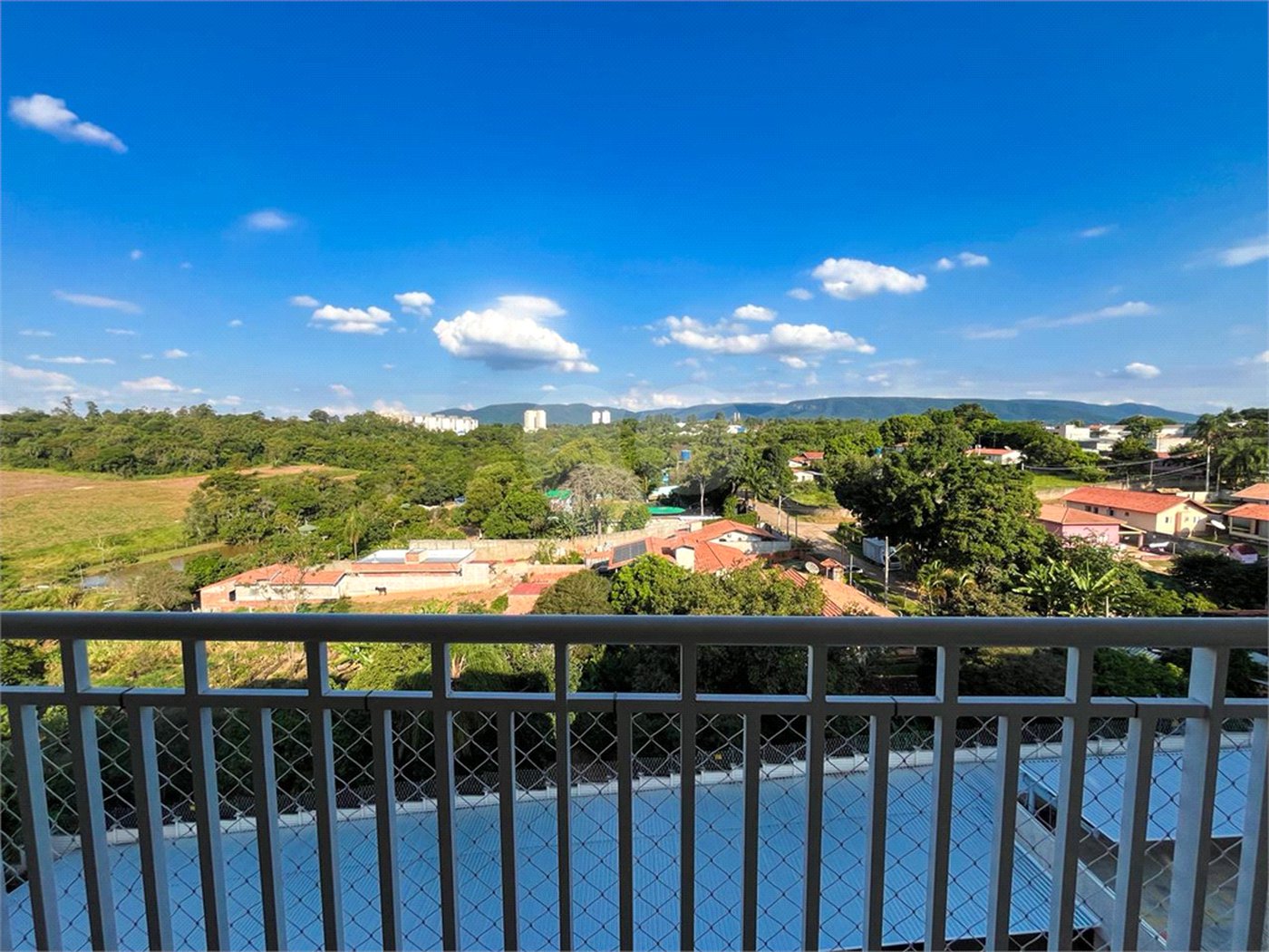 Apartamento à venda com 2 quartos, sendo 1 suíte, em Jardim Tereza Cristina, Jundiaí, SP