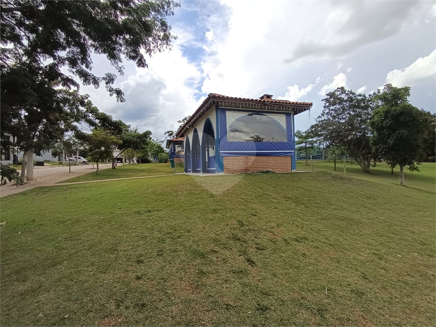 Terreno à venda no condomínio Jardim, Sorocaba - SP