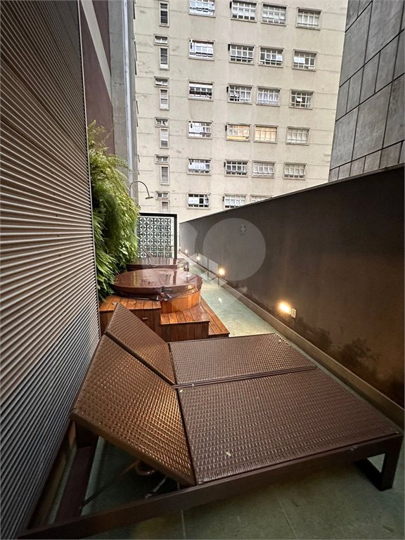 Studio Mobiliado à venda com 31m², 1 quarto Vila Nova Conceição - Estuda permuta.