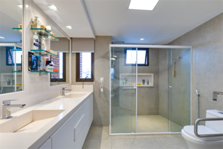 Apartamento à venda com 3 quartos, sendo 2 suítes, em Campo Belo, São Paulo, SP
