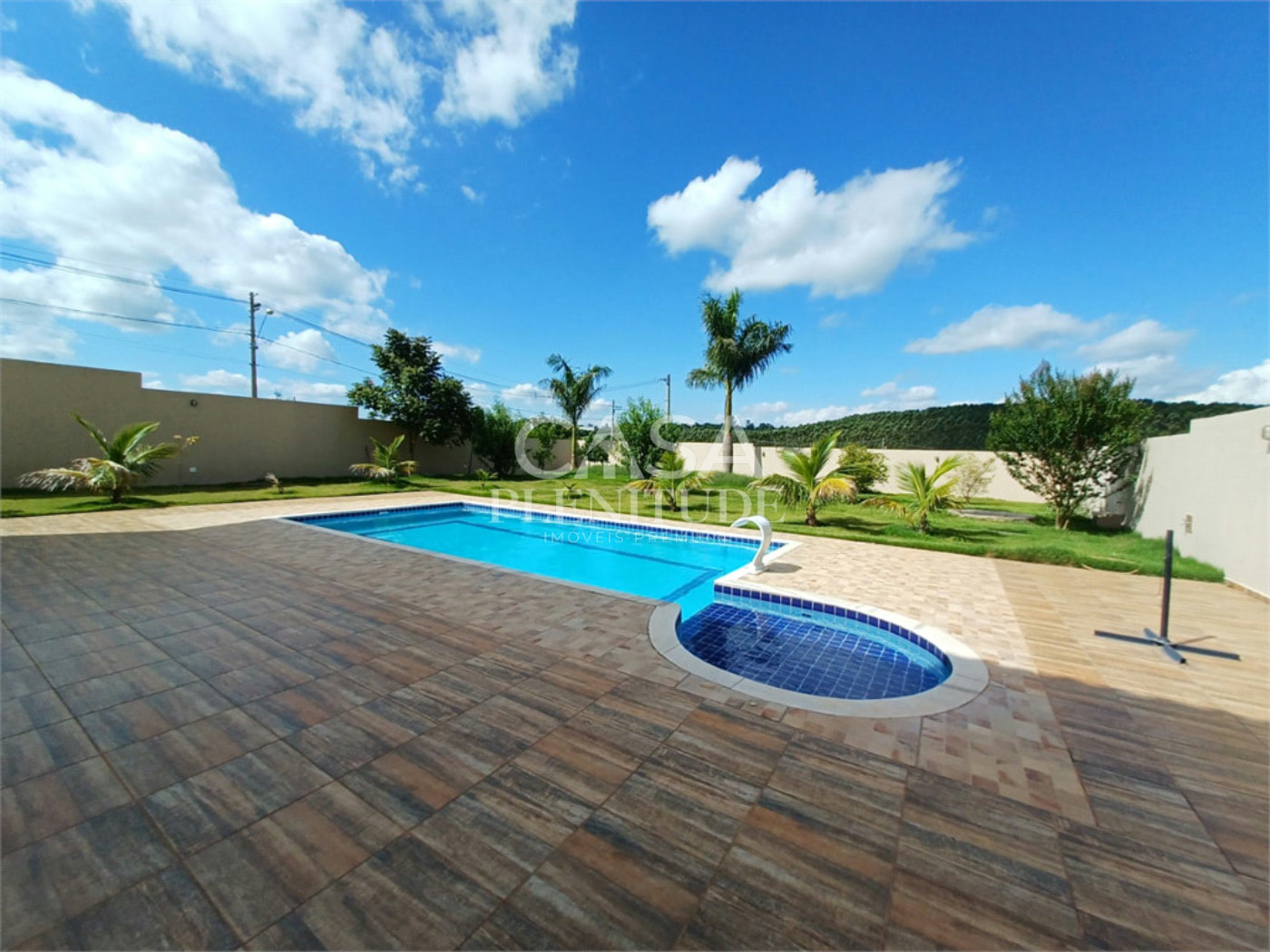 Casa em condomínio à venda com 3 suítes em Residencial Fazenda Alta Vista, Salto de Pirapora, SP