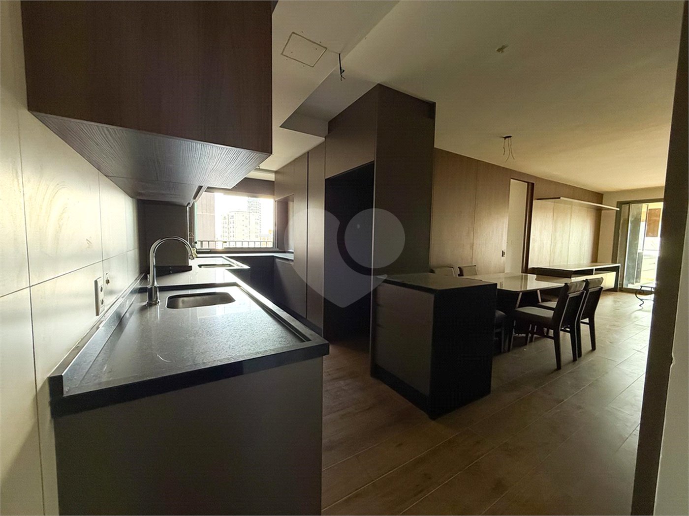 Apartamento à venda com 3 suítes em Sumarezinho, São Paulo, SP