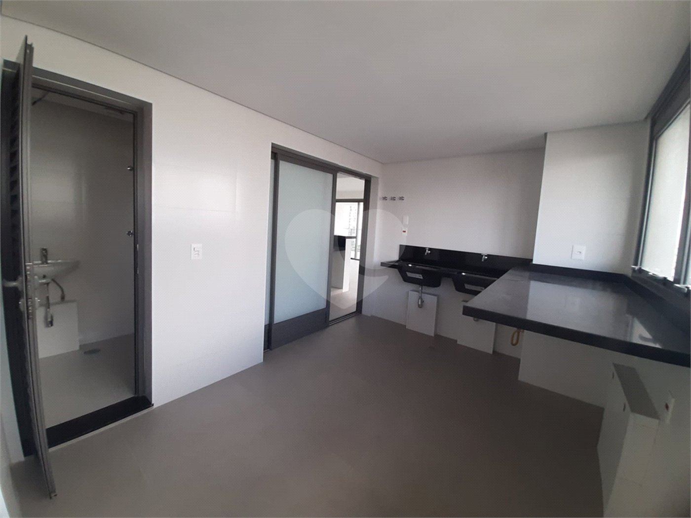 Apartamento à venda com 4 suítes em Santana, São Paulo, SP