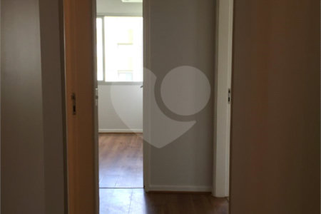 Apartamento à venda com 3 quartos, sendo 1 suíte, em Itaim Bibi, São Paulo, SP