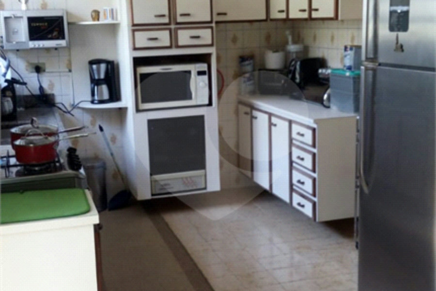 Casa à venda com 3 quartos, sendo 1 suíte, em Santana, São Paulo, SP