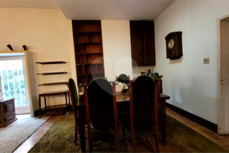 Casa Térrea à venda com 3 quartos, sendo 1 suíte, em Brooklin Velho, São Paulo, SP