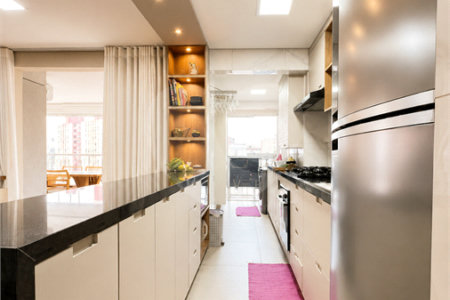 Apartamento à venda com 2 quartos, sendo 1 suíte, em Santo Amaro, São Paulo, SP