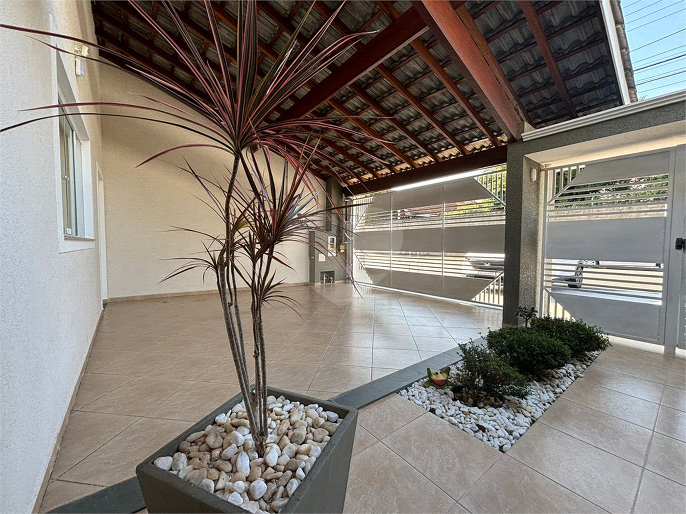 Casa à venda com 3 quartos, sendo 1 suíte, em Jardim Paulista, Atibaia, SP