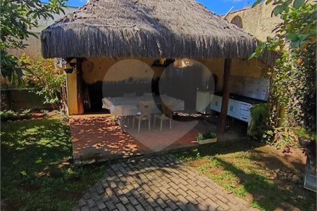 Casa à venda com 3 quartos, sendo 2 suítes,  em Vila Mogilar, Mogi das Cruzes, SP
