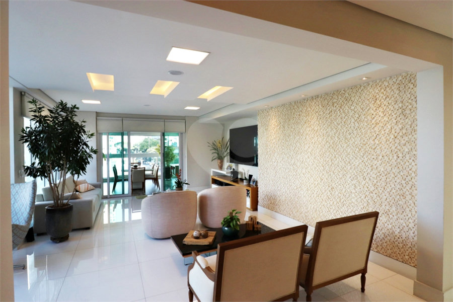 Apartamento à venda com 4 suítes em Santana, São Paulo, SP