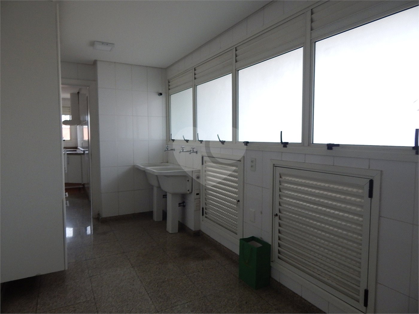 Apartamento à venda com 4 suítes em Moema, São Paulo, SP