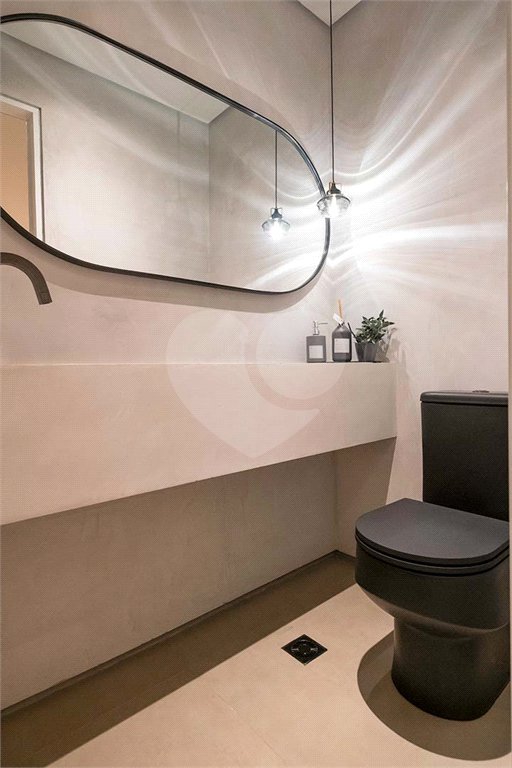 Apartamento à venda com 2 quartos, sendo 1 suíte, em Pinheiros, São Paulo, SP