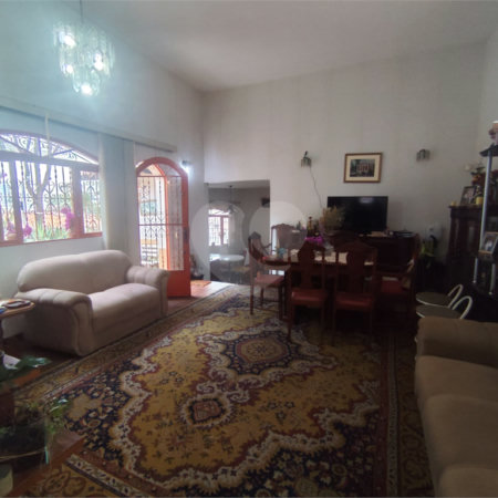 Casa à venda com 4 quartos, sendo 1 suíte, em Tucuruvi, São Paulo, SP