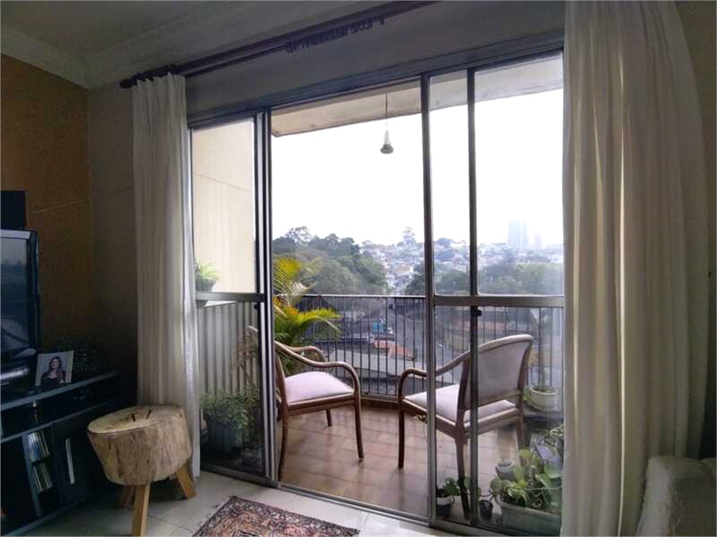 Apartamento à venda com 2 quartos, sendo 1 suíte, em Jardim Itacolomi, São Paulo, SP