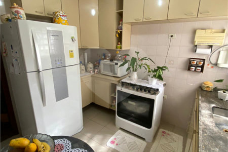Casa à venda com 3 quartos, sendo 1 suíte, em Vila Correa, Ferraz de Vasconcelos, SP
