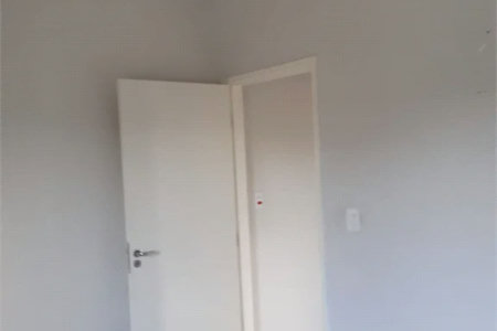 Sobrado à venda com 4 quartos, sendo 1 suíte, em Jardim Germânia, São Paulo, SP