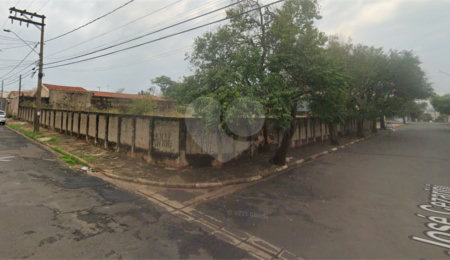 Terreno à venda em Jardim do Carmo, Araraquara, SP