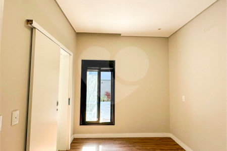 Casa à venda com 3 suítes no condomínio Residencial Mont'alcino, Valinhos - SP