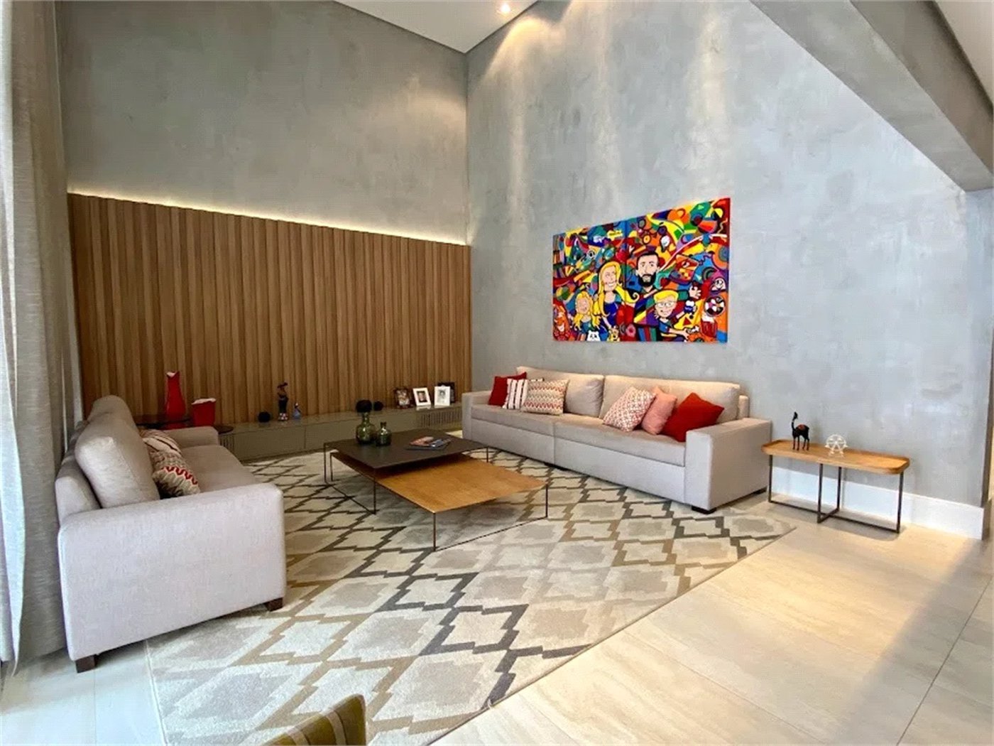 Apartamento à venda com 3 suítes em Vila Suzana, São Paulo, SP