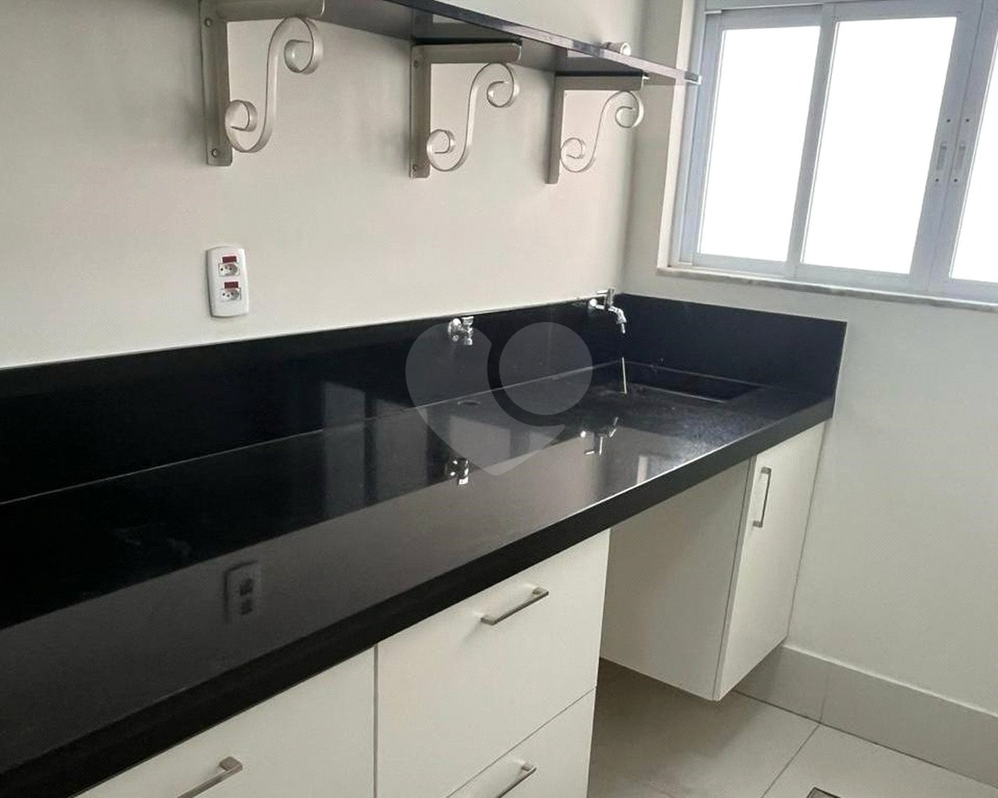 Apartamento à venda com 3 quartos, sendo 1 suíte, no Centro, Itapetininga, SP