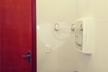 Sobrado à venda com 5 quartos em João Aranha, Paulínia, SP