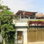 Sobrado à venda com 3 quartos, sendo 1 suíte, em Tremembé, São Paulo, SP