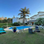 Casa à venda com 4 suítes em Vila Santo Antônio, Cotia, SP