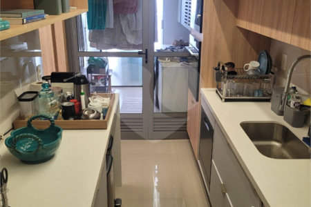 Apartamento à venda com 3 suítes em Vila Santa Catarina, São Paulo, SP