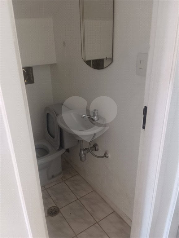 Sobrado à venda com 3 quartos, sendo 2 suítes,  em Parada Inglesa, São Paulo, SP
