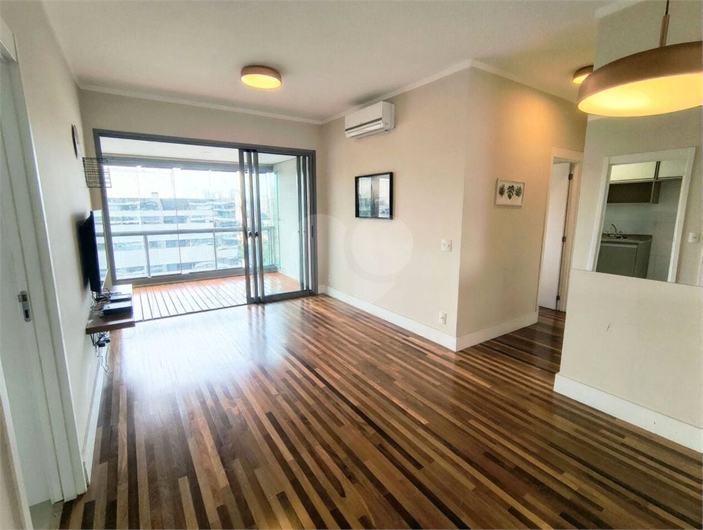 Apartamento à venda com 2 quartos, sendo 1 suíte, em Santo Amaro, São Paulo, SP