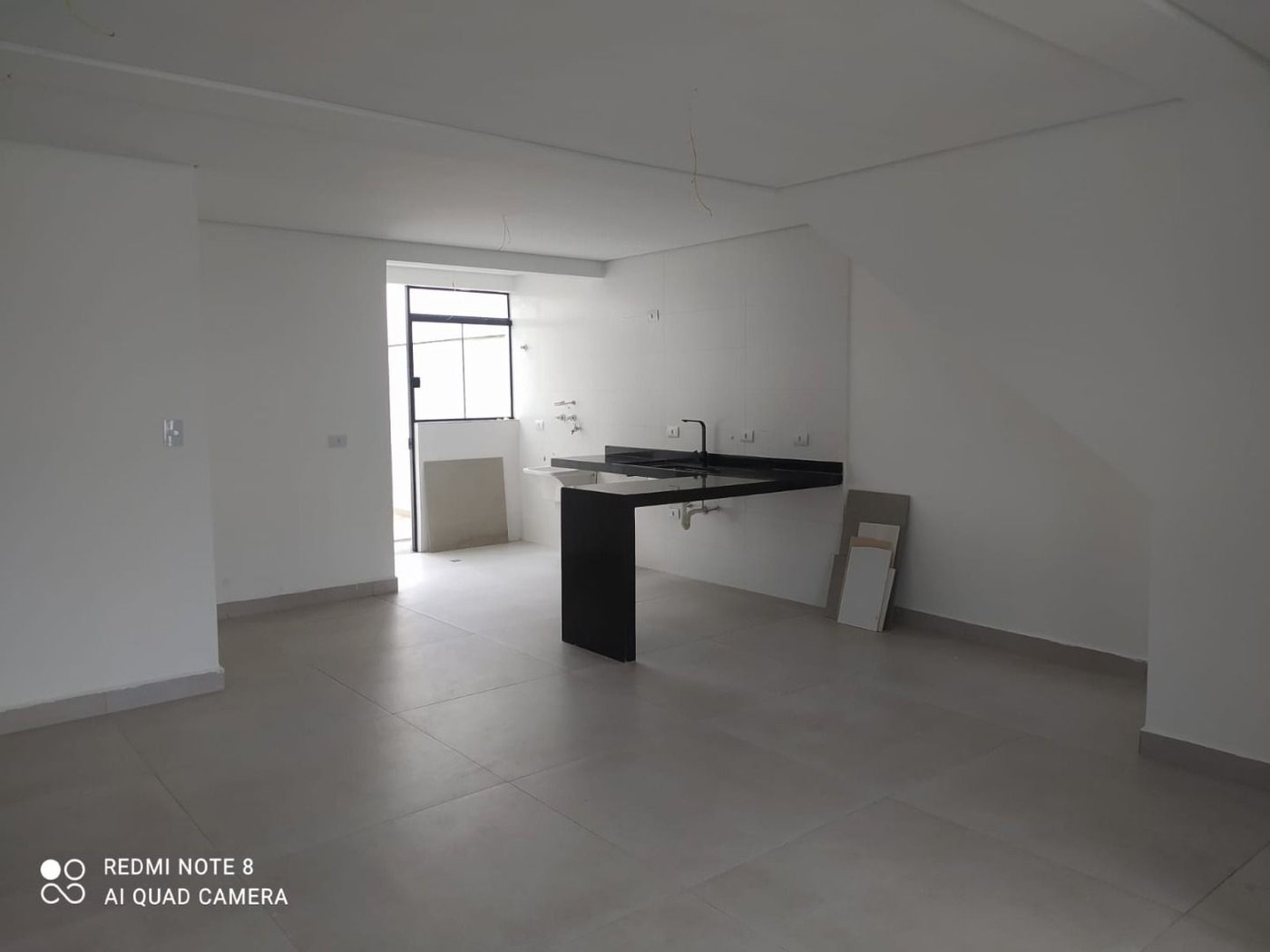 Casa com 3 dormitórios à venda, 92 m² por R$ 798.000,00 - Estuário - Santos/SP