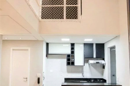 Apartamento à venda com 1 suíte em Vila Suzana, São Paulo, SP