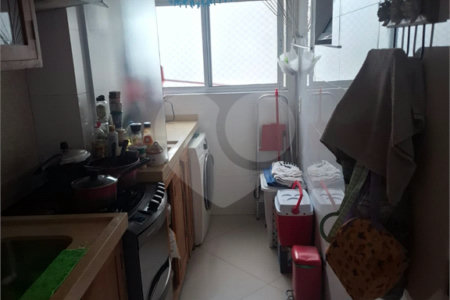 Apartamento à venda com 3 quartos, sendo 1 suíte,  em Jaguaré, São Paulo, SP