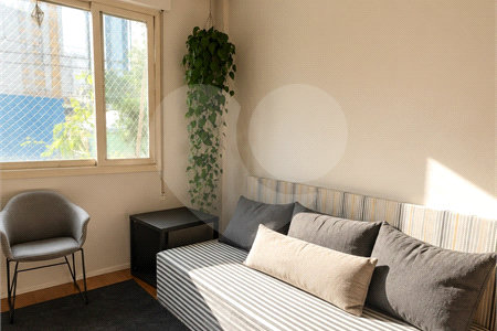 Apartamento à venda com 2 quartos, sendo 1 suíte, em Pinheiros, São Paulo, SP