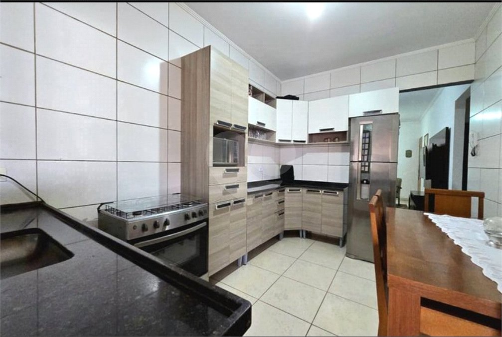 Casa à venda com 3 quartos em Jardim Roberto Selmi Dei, Araraquara, SP