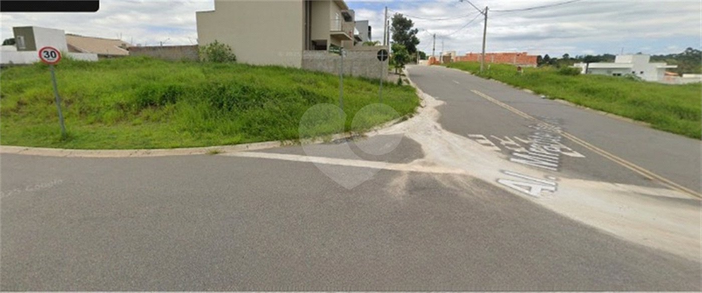 Terreno à venda no condomínio Jardim Santa Maria, Vinhedo - SP