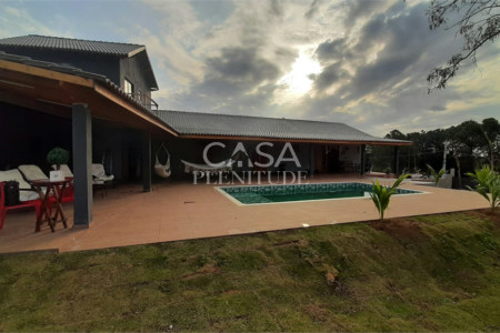 Chácara à venda com 4 suítes em Vila Nova Era (bacaetava), Iperó, SP