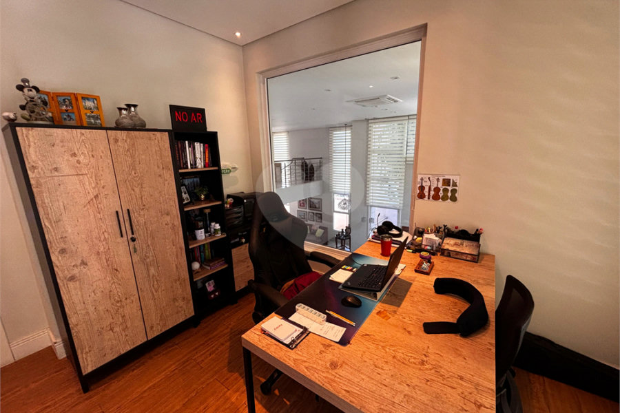 Casa à venda com 4 quartos, sendo 3 suítes, no condomínio Reserva Nova Cantareira, São Paulo - SP
