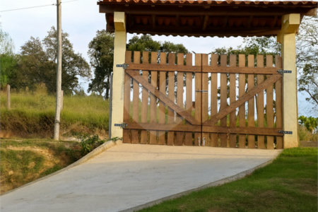 Chácara à venda com 3 quartos, sendo 1 suíte,  em Colinas Verdes, Mairinque, SP