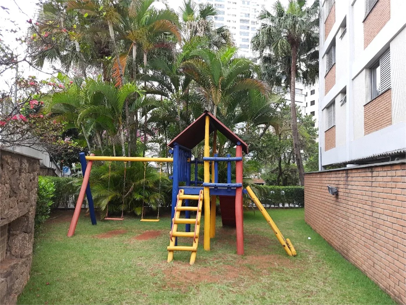 Apartamento à venda com 3 quartos, sendo 1 suíte,  em Bela Aliança, São Paulo, SP