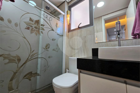 Apartamento à venda com 3 quartos, sendo 1 suíte, em Chácara Santo Antônio, São Paulo, SP