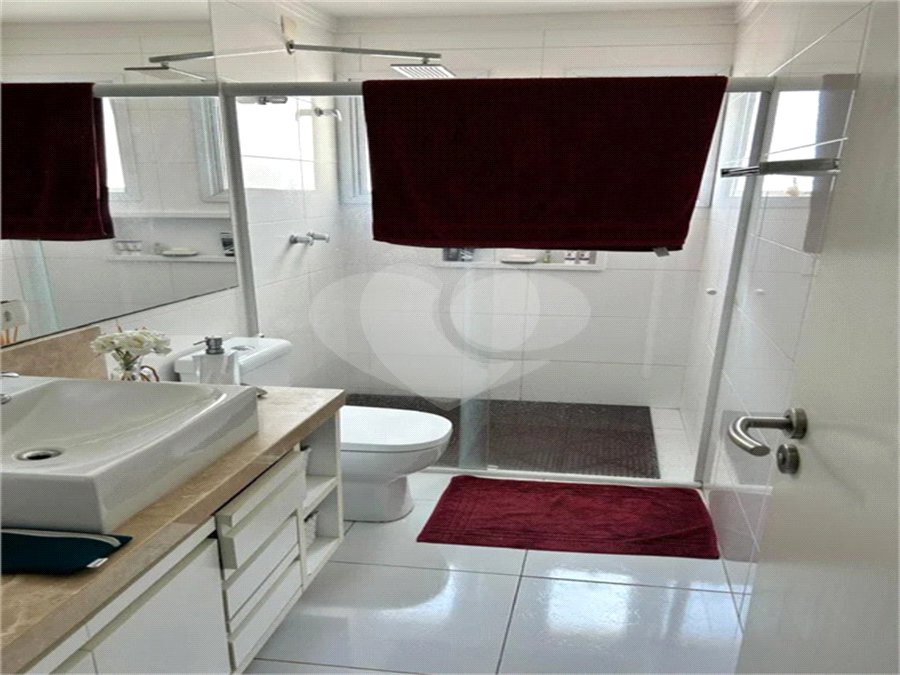 Apartamento à venda com 3 suítes em Vila Rosalia, Guarulhos, SP