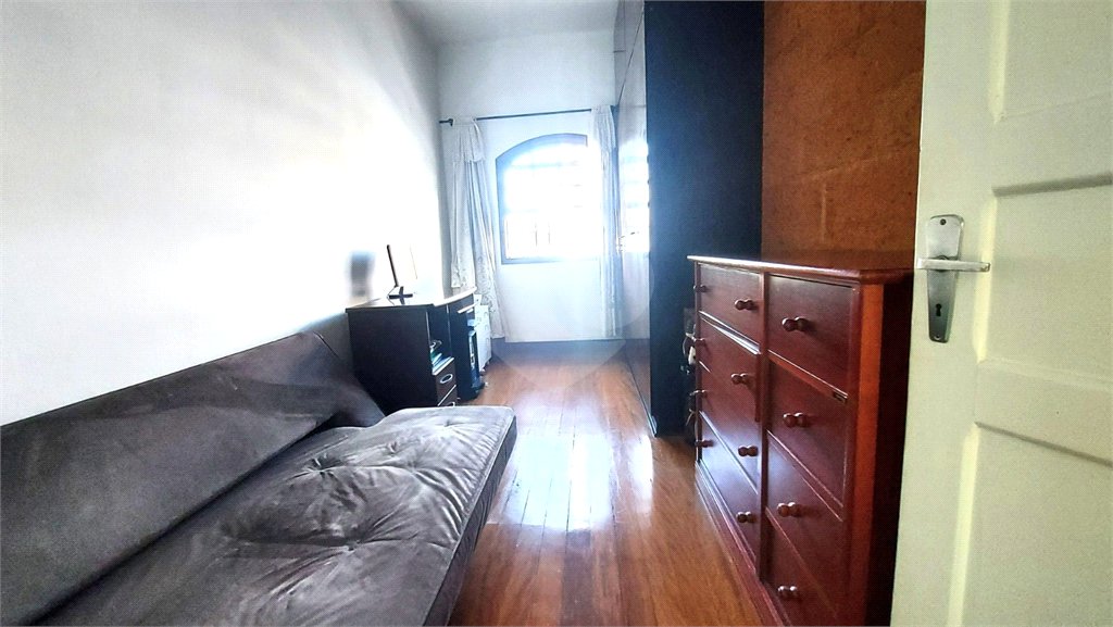 Casa à venda com 3 quartos, sendo 1 suíte, em Lapa, São Paulo, SP