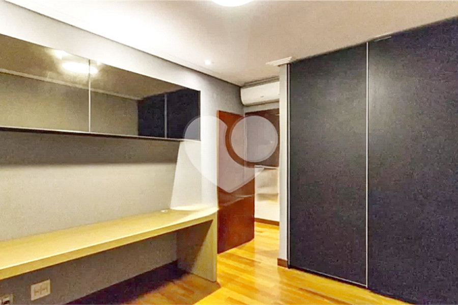 Apartamento à venda com 4 quartos, sendo 3 suítes, em Santana, São Paulo, SP